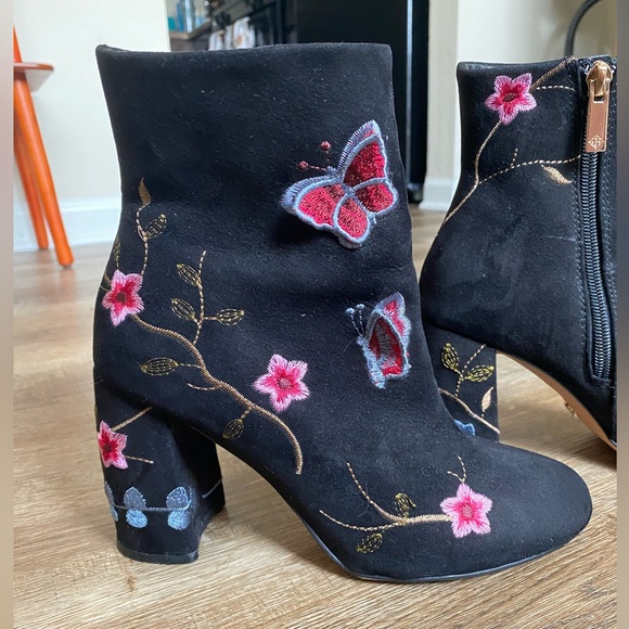 Nanette Lepore Butterfly Boots - Picture 2 of 8